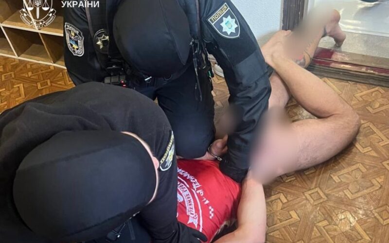 У Києві тренер з джиу-джитсу ґвалтував неповнолітню дівчинку