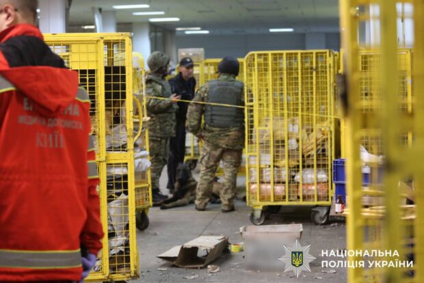 Поліцейські затримали чоловіка, причетного до вибуху на «Укрпошті» у Солом’янському районі столиці