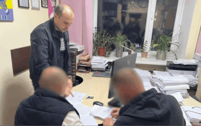 Корупція в КМДА: Чиновник переплатив 11 мільйонів за авто для ДСНС