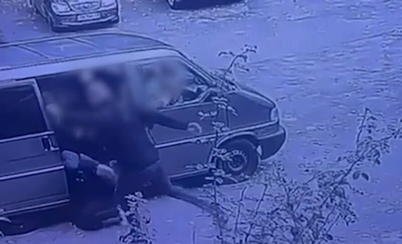 Побиття біля ТЦК: підозрюваним поліціянтам з Києва призначили домашній арешт