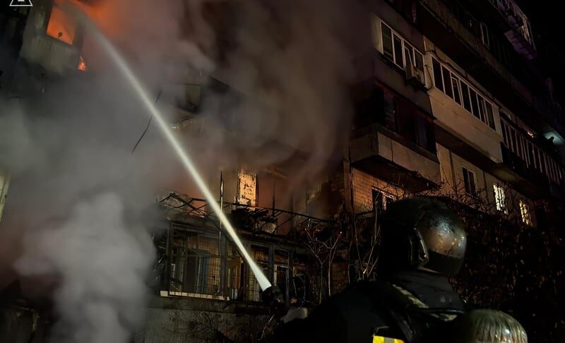 Київ другий день поспіль під російською атакою: 3 загиблих та 29 постраждалих, серед них 7 дітей