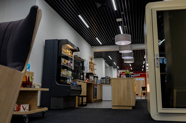 Koop Business Cafe на Хрещатику: новий коворкінг-простір у центрі Києва