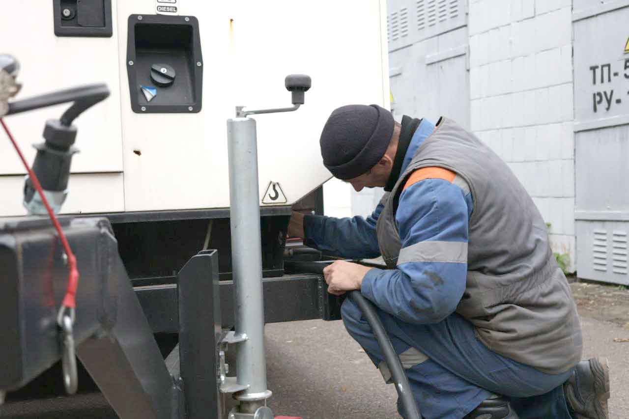 Мобільні котельні у київських лікарнях: як місто забезпечує теплопостачання під час обстрілів