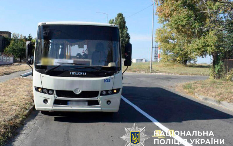 У Києві водій кинув бойову гранату в маршрутку через конфлікт (фото)