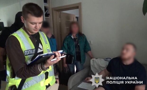 Київський псевдо-мольфар шахрайським шляхом заробляв на довірливих громадянах