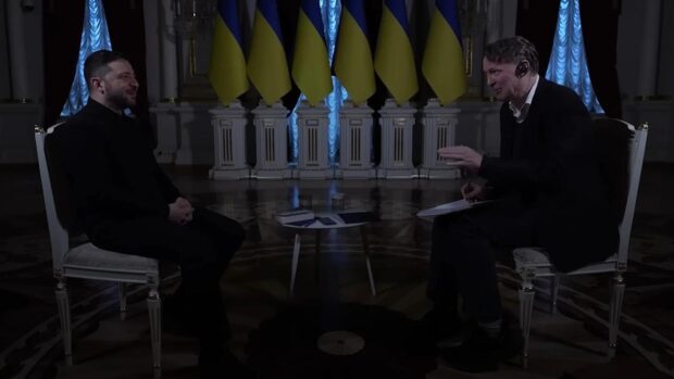 Під час інтерв'ю Зеленського в Маріїнському палаці двічі зникало світло