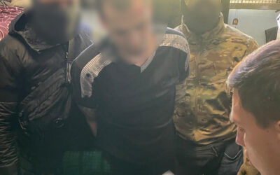 У Києві колишній «смотрящий» СІЗО вимагав 150 000 гривень за спокійне перебування в установі (відео)