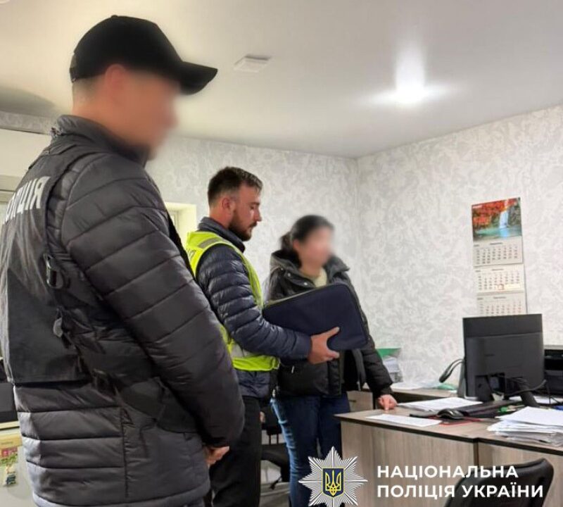 Посадовицю КП “ШЕУ Солом’янського району” викрили на розтраті бюджетних коштів
