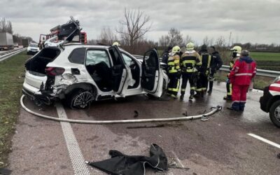 Смертельна ДТП на Бориспільщині: BMW X5 кілька разів перекинувся (фото)