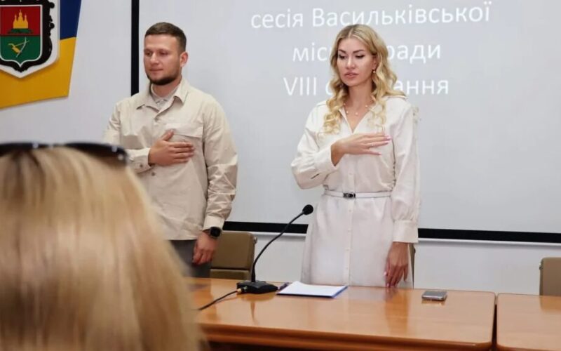 У Василькові на Київщині міська очільниця побила депутата