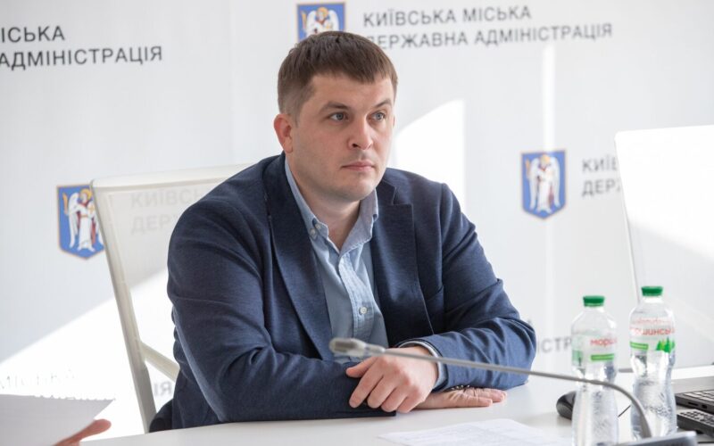 Чиновника КМДА судитимуть за ремонт приватної будівлі за 1,3 млн гривень