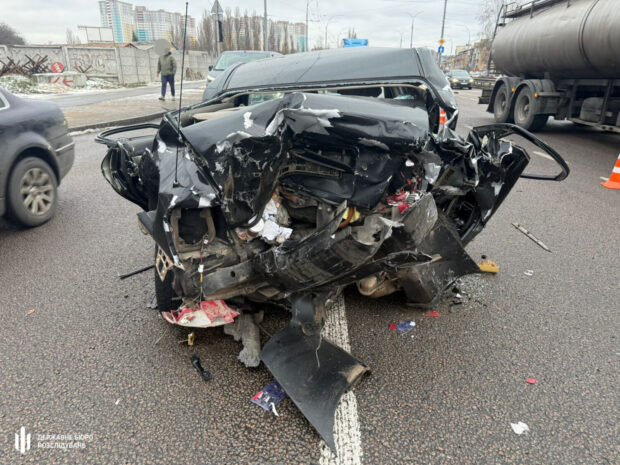 У Києві внаслідок автокатастрофи загинула мати двох маленьких дітей