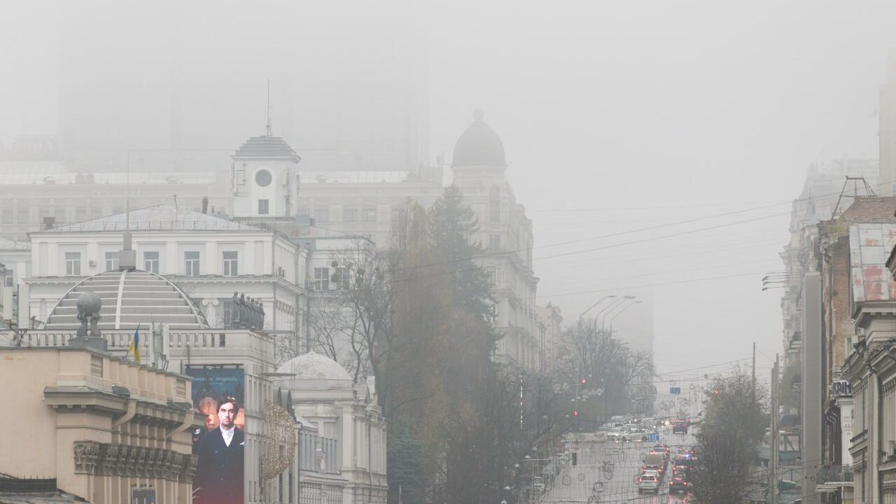 Прогноз погоди у Києві на 18 грудня: без опадів та з ранковим туманом