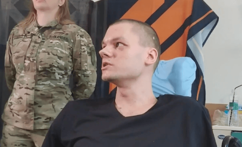 Керівництво НБУ та ПриватБанку вибачилося перед пораненим ветераном