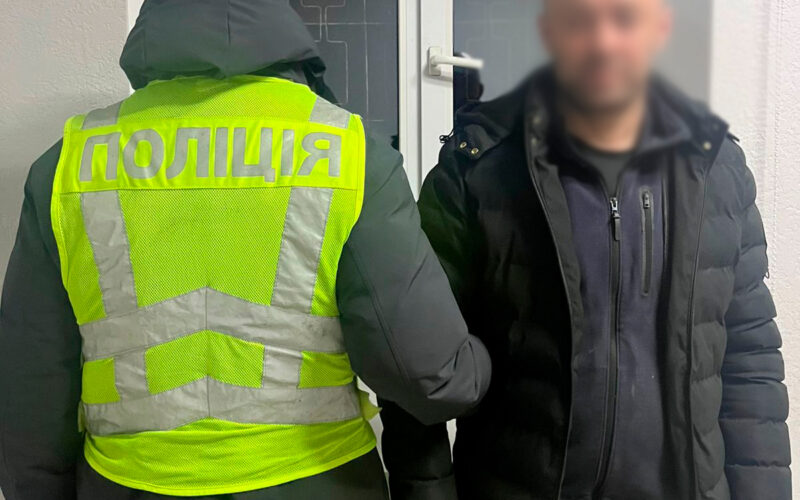 У Києві чоловік побив гостя до смерті під час застілля (фото)