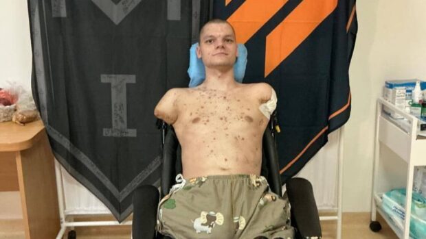 Ветеран без кінцівок не зміг отримати картку у ПриватБанку: банк відреагував