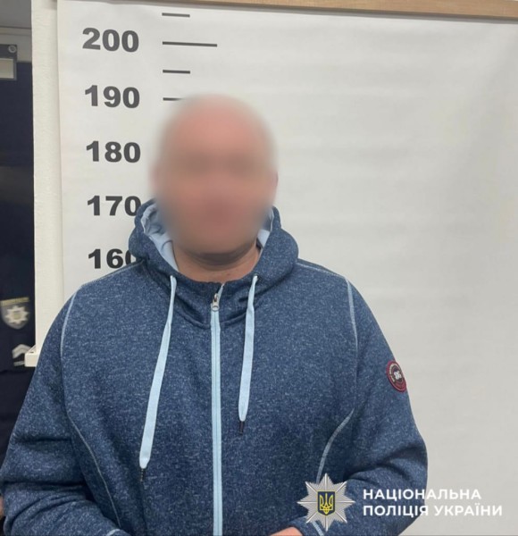 Зґвалтування неповнолітньої: підозрюваного затримали через 7 років після злочину