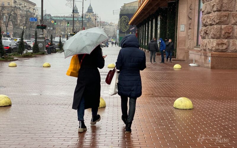 Прогноз погоди у Києві на 3 грудня: хмарно, невеликий дощ та до +6°С