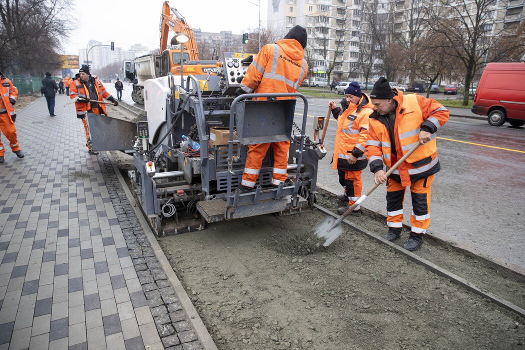 Капітальний ремонт Харківського шосе у Києві: хід робіт та особливості оновлення