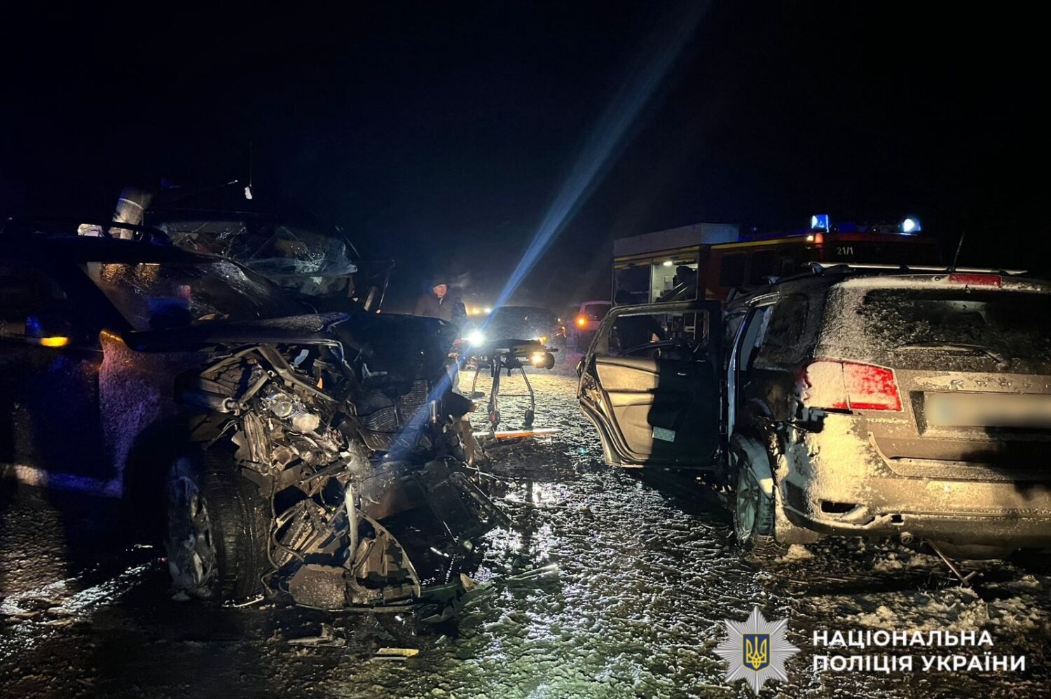 ДТП на Бориспільщині: Mercedes виїхав на зустрічну, 1 загинув, 13 поранених