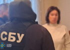 У Києві затримали колаборантку, яка працювала на росіян в окупованій Макіївці і впроваджувала там «освітні стандарти» рф