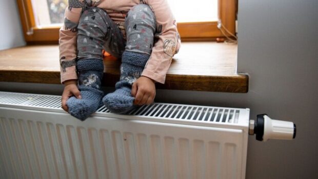 800 будинків у Києві без тепла — стан теплопостачання 12 січня