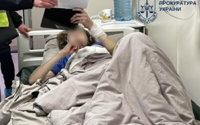 У Києві підлітка, підозрюваного в замаху на вчительку, відправлять під варту після лікування