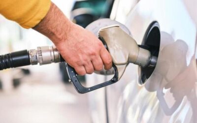 На українських АЗС суттєво зріс попит на пальне: у Києві – у півтора раза – ЗМІ