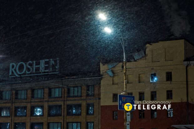 У Києві внаслідок російського удару пошкоджена фабрика Roshen, загинула працівниця