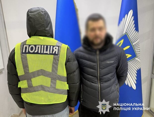 Поліція затримала інтернет-шахрая, який продавав неіснуючі генератори на 800 тис грн