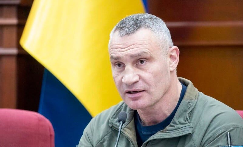 Кличко розповів, як місто відновлює будинки, що зазнали ушкоджень внаслідок ворожих атак