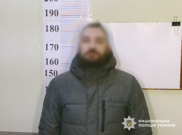 Чоловік напав з ножем на водія трамвая у Києві — поліція оголосила підозру