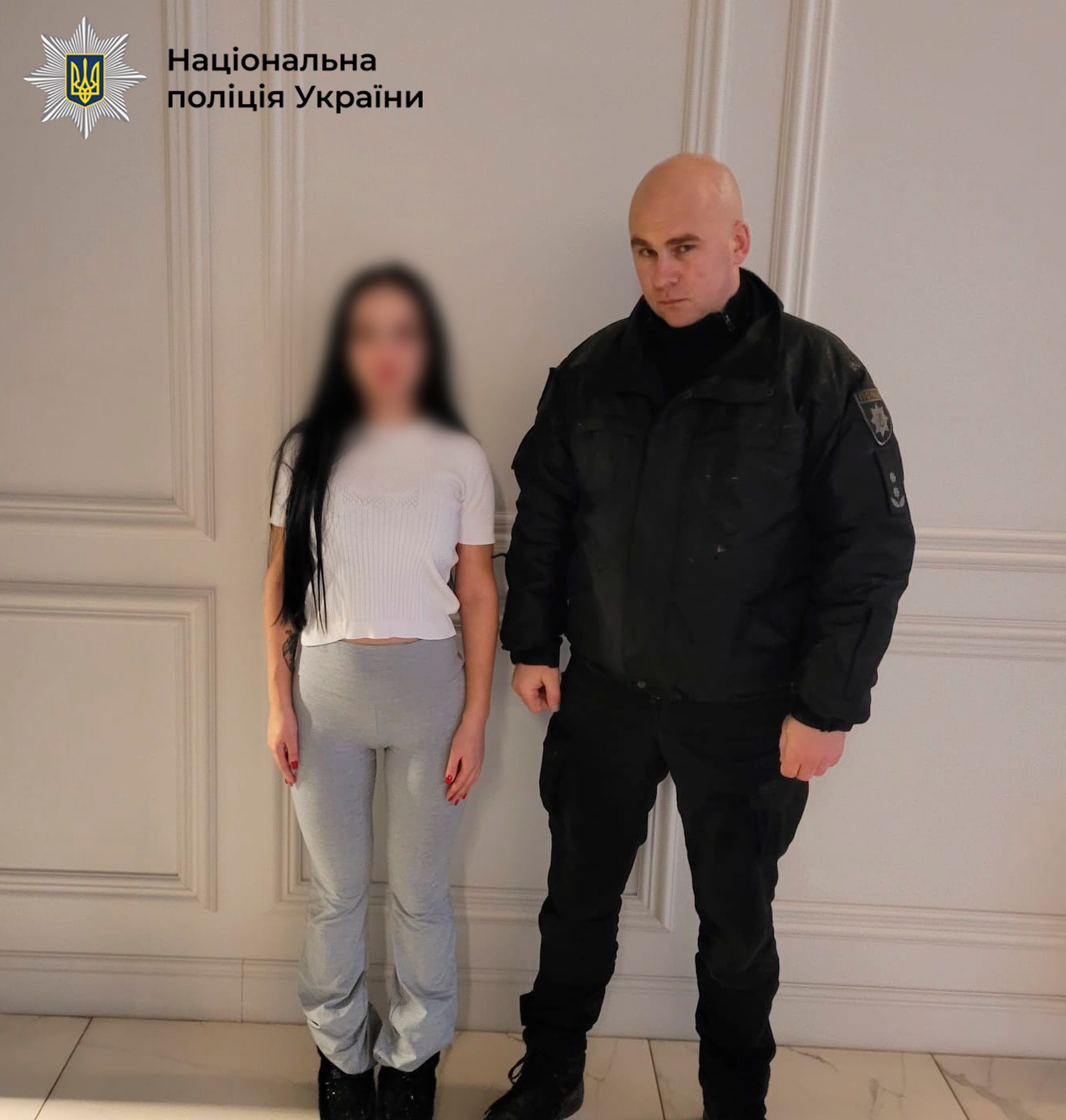 Поліція Києва притягнула трьох дівчат до відповідальності за музику та контент