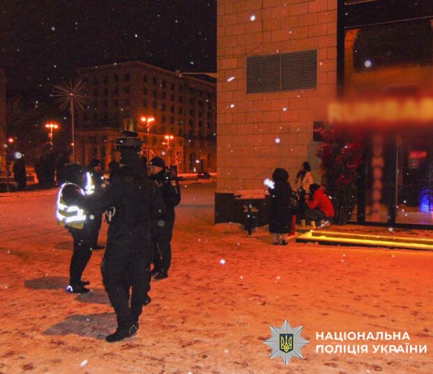 Бійка на Хрещатику: поліція затримала трьох молодиків