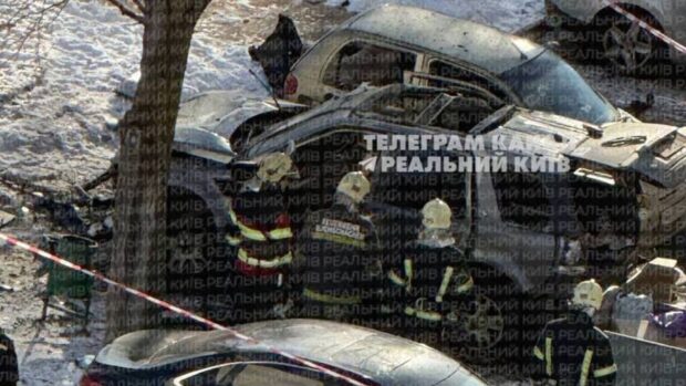 Вибух автомобіля в Оболонському районі Києва 4 січня: є поранені