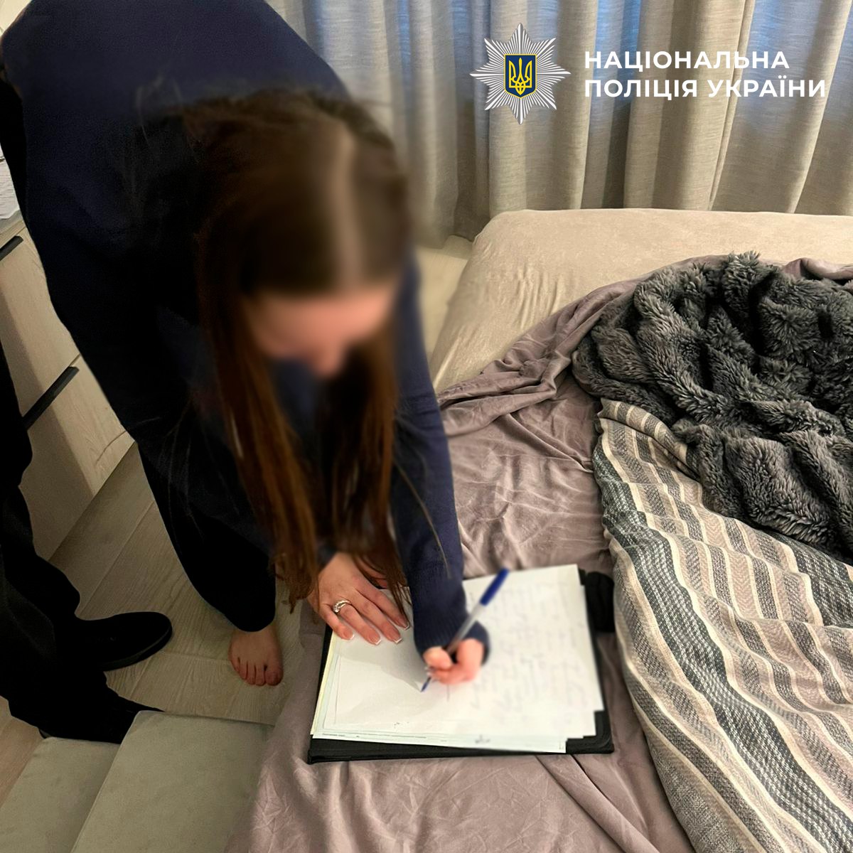 Поліція Києва притягнула трьох дівчат до відповідальності за музику та контент