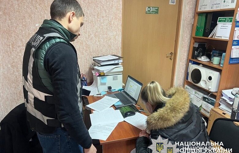 Киянку підозрюють у катуванні 9-річного сина: травми хлопчика помітили у школі