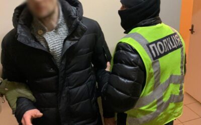 У Києві чоловік вдарив водія евакуатора й залишив непритомним (відео)