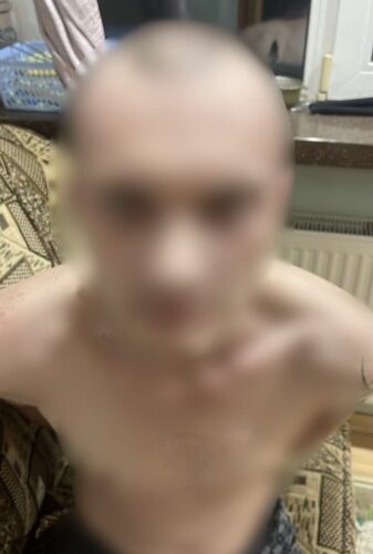 На Київщині затримали чоловіка, який зберігав вдома артилерійські боєприпаси