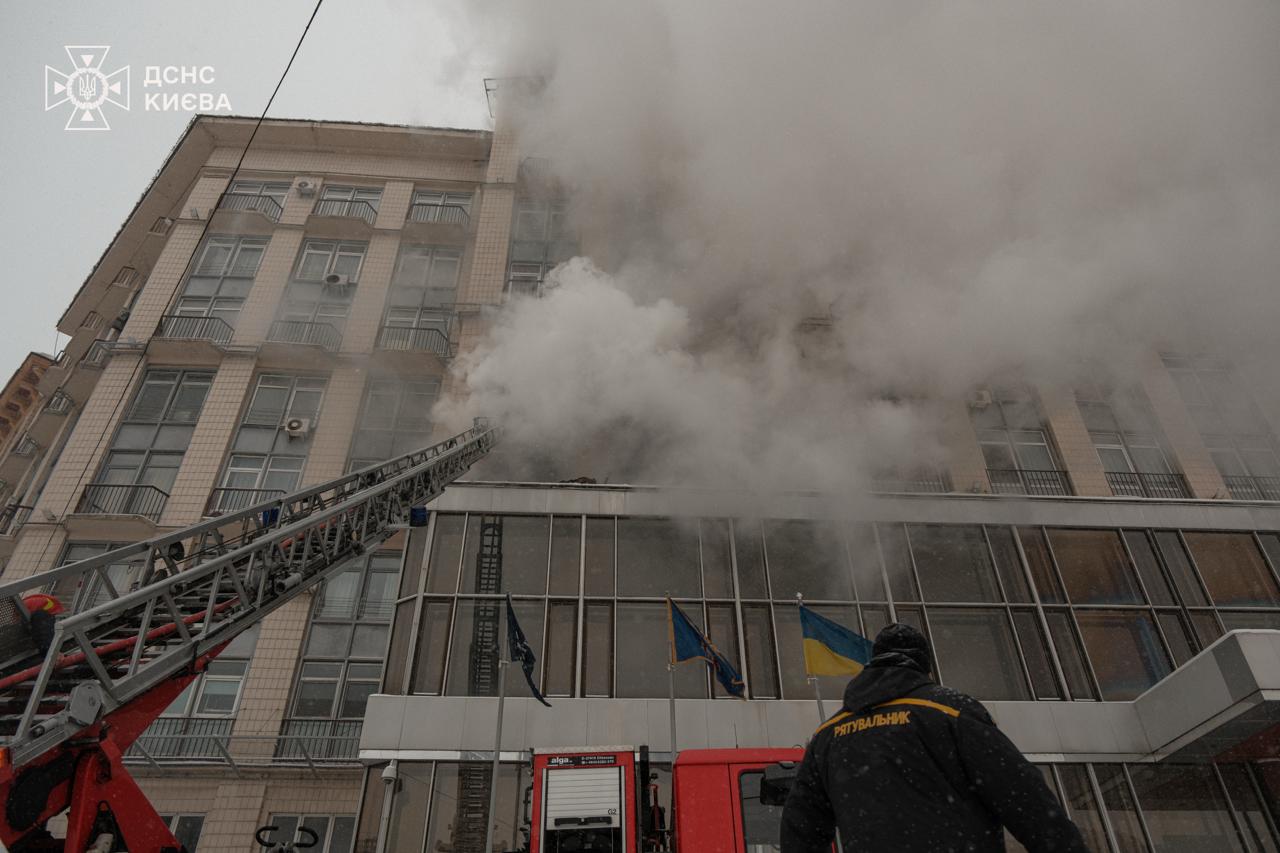 У центрі Києва горів готель
