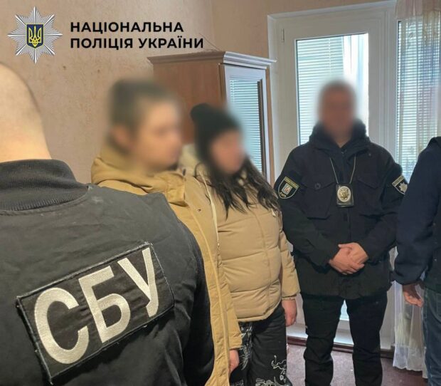 50 тисяч гривень за вчинення терактів у столиці та на Житомирщині: правоохоронці затримали двох жінок, завербованих росіянами