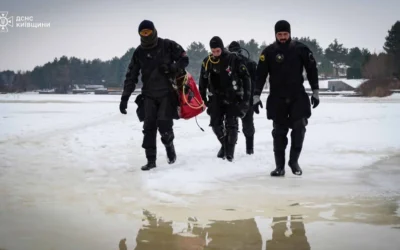 На Київщині тиждень шукають водія, що провалився під лід
