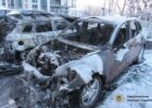 Поліція затримала двох чоловіків за підпал Porsche Cayenne на Новопечерських Липках