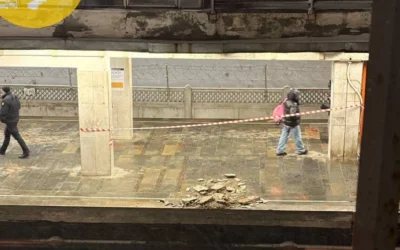 Упали шматки стелі у метро Києва на станціях Теремки та Чернігівська
