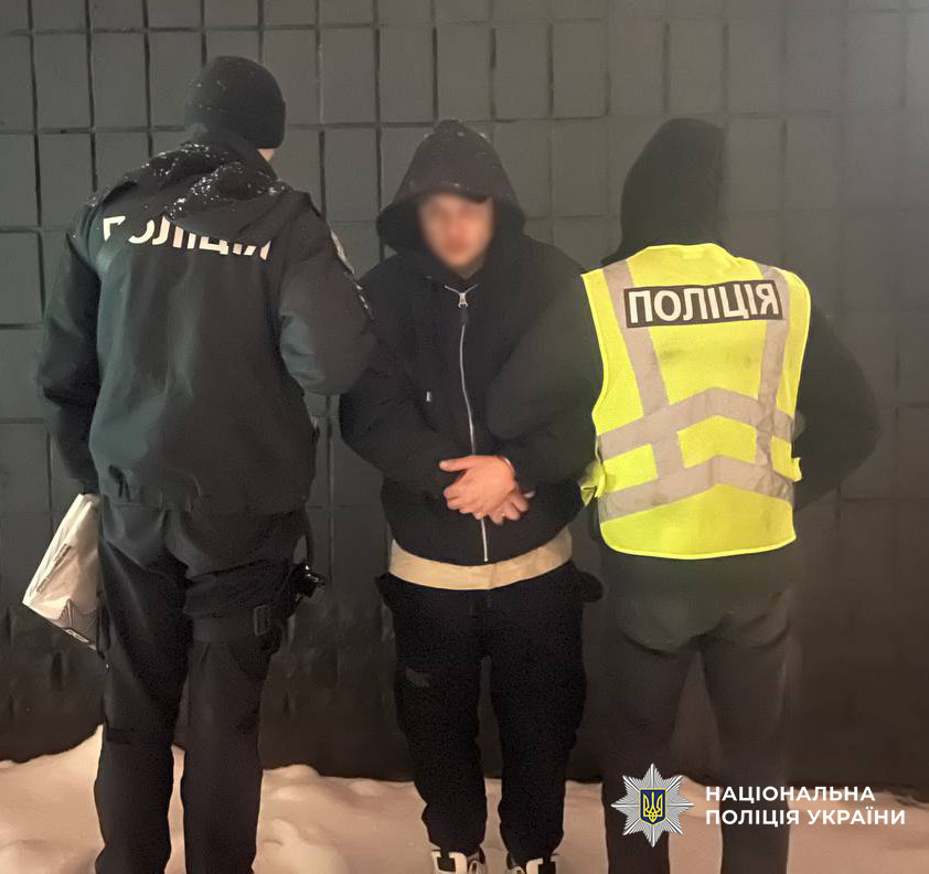 Київський злочинець підпалив 7 автомобілів на замовлення: затримання поліцією