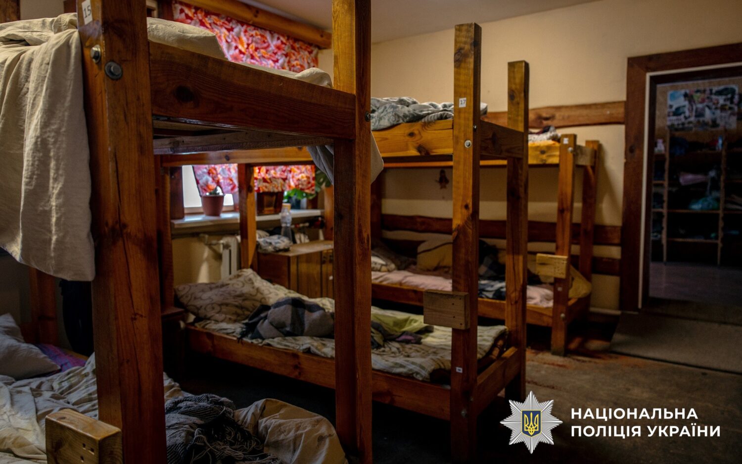 Група експлуатувала 58 осіб під виглядом реабілітаційного центру на Київщині