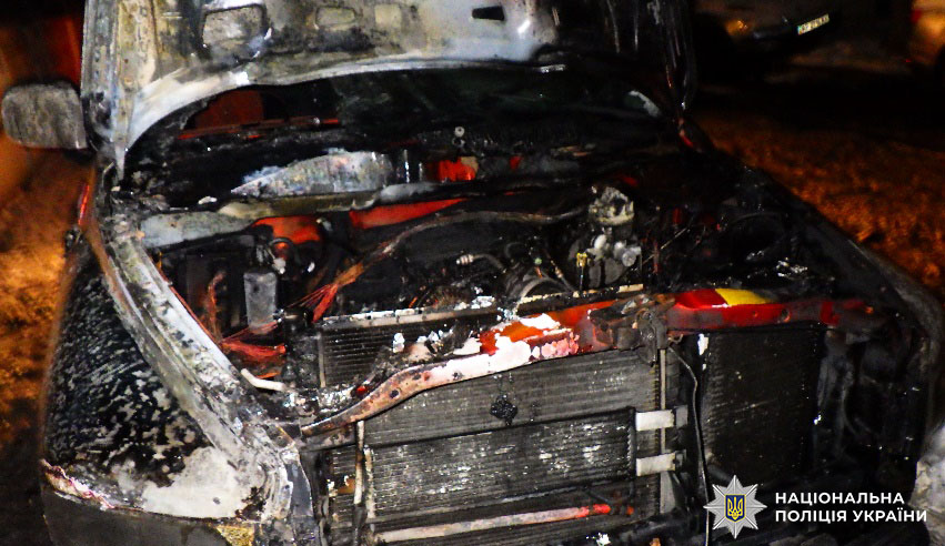 Київський злочинець підпалив 7 автомобілів на замовлення: затримання поліцією