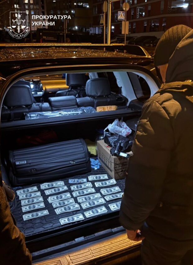 У Києві викрили чоловіка, який пропонував фіктивна інвалідність для зняття з військового обліку