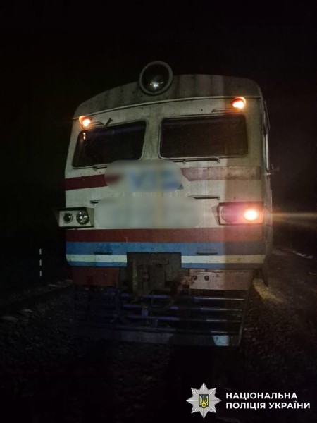 На Київщині 13-річного хлопця вразило струмом на даху електрички