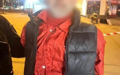 У Києві затримали іноземця, який погрожував перехожим гранатою
